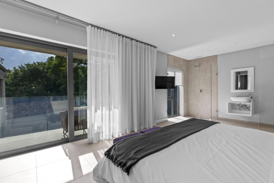 10 Bedroom Property for Sale in Camps Bay Western Cape